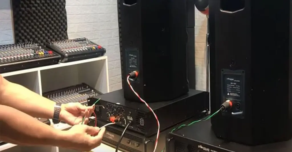 Hướng dẫn chi tiết cách đấu 4 loa vào 1 cục đẩy 2 kênh