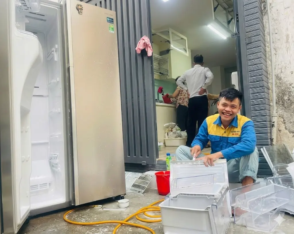 thợ điện lạnh 6