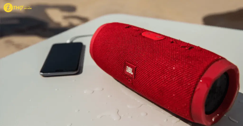 Hướng dẫn vệ sinh loa JBL từng bước