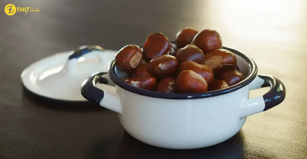 Mẹo giúp hạt dẻ luộc bằng lò vi sóng thơm ngon hơn